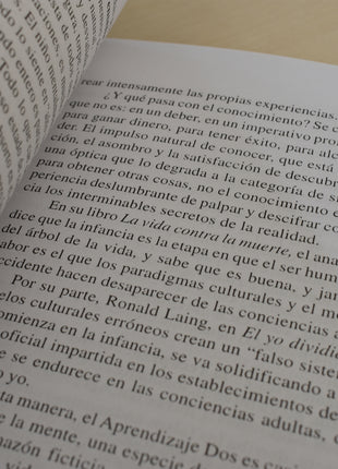 EL ENIGMA DE LA FELICIDAD - Entre Zorros y Erizos